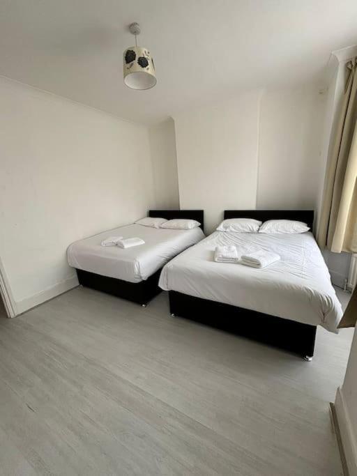 Apartment East 2 Bedroom Flat *